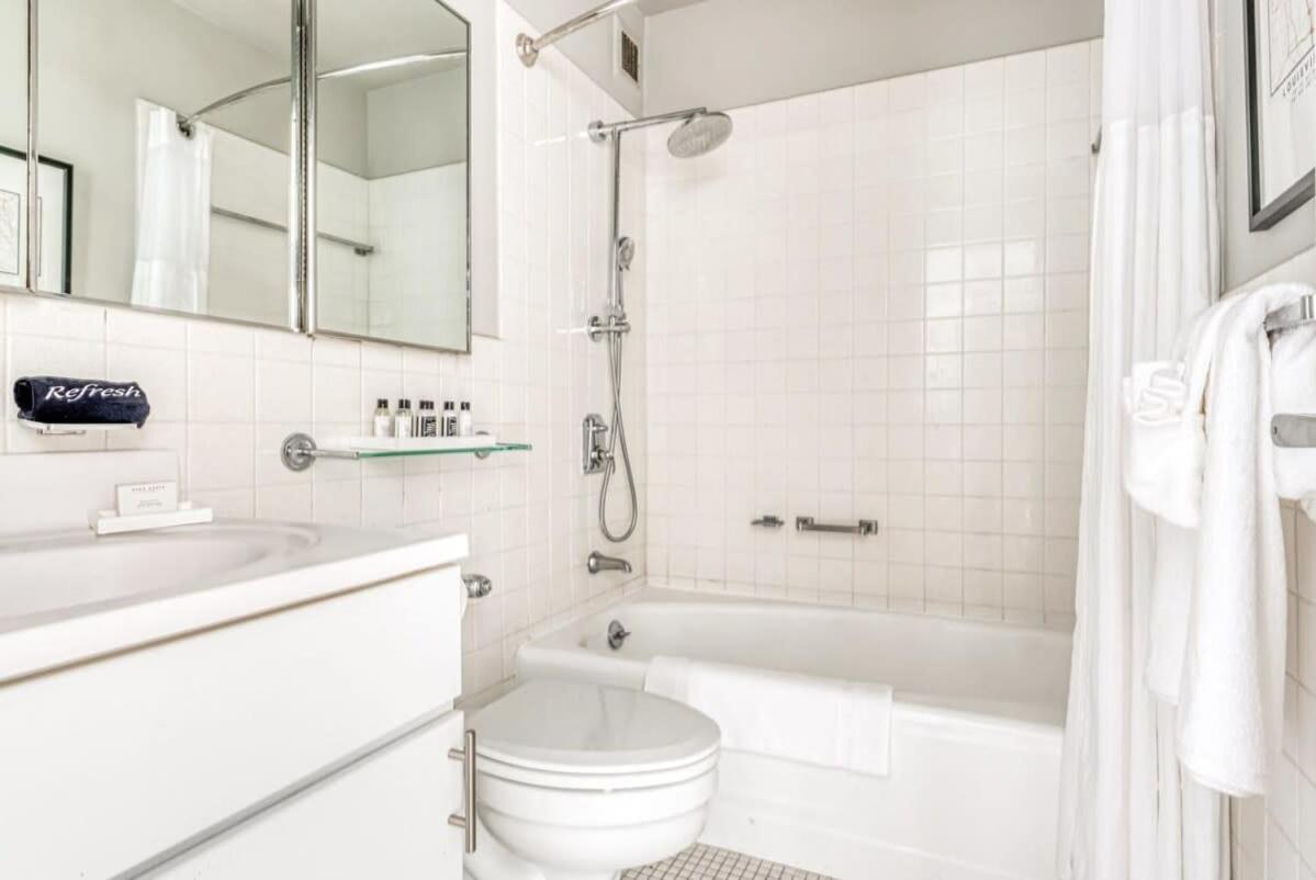 Cozysuites 800 Tower 1br With Gym! 05 *